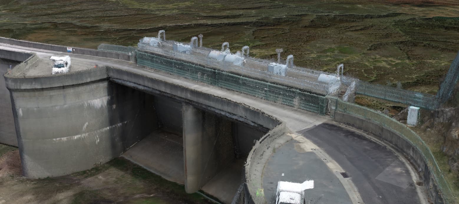 A detailed point cloud reveals the structure of a concrete dam